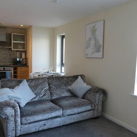 Home From Home With Fantastic Views 2 Runcorn Exterior foto